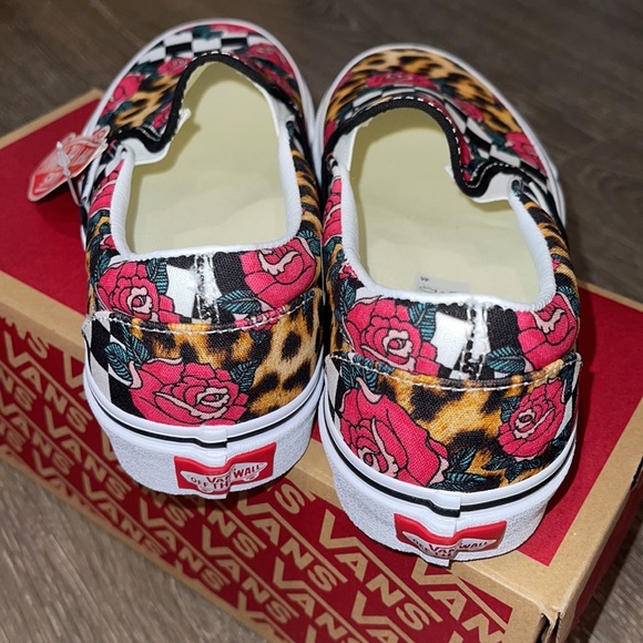Vans Classic Slip-On (Rose & Animal Checkerboard) New ❤️ - Picture 4 of 15
